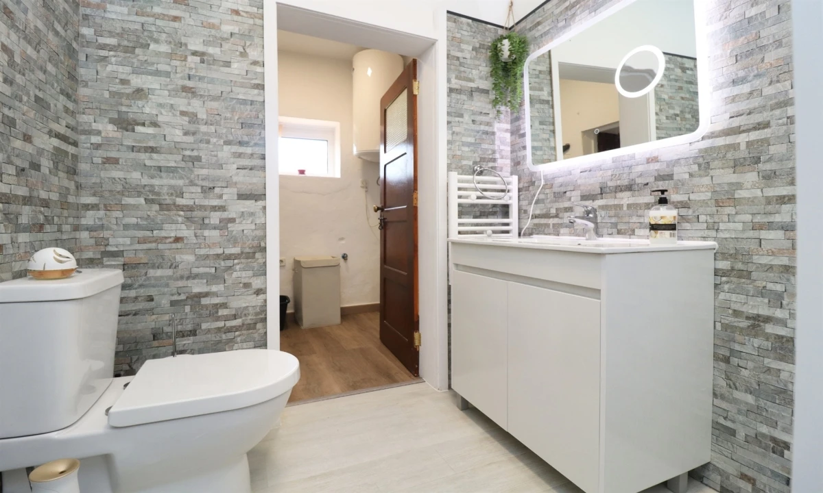 Moradia T3 para Venda em São Bartolomeu de Messines Foto 57