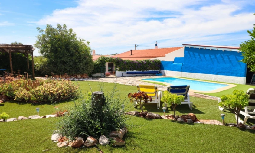 Moradia T3 para Venda em São Bartolomeu de Messines Foto 2