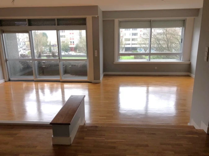 Apartamento T3 para Arrendamento em Ramalde Foto 8