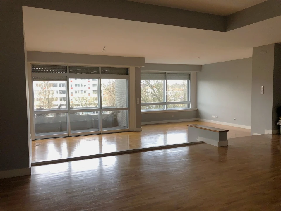 Apartamento T3 para Arrendamento em Ramalde Foto 5