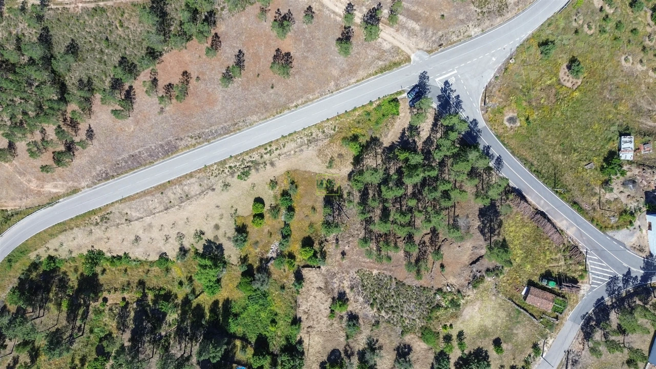 Quinta T0 para Venda em Fratel Foto 27