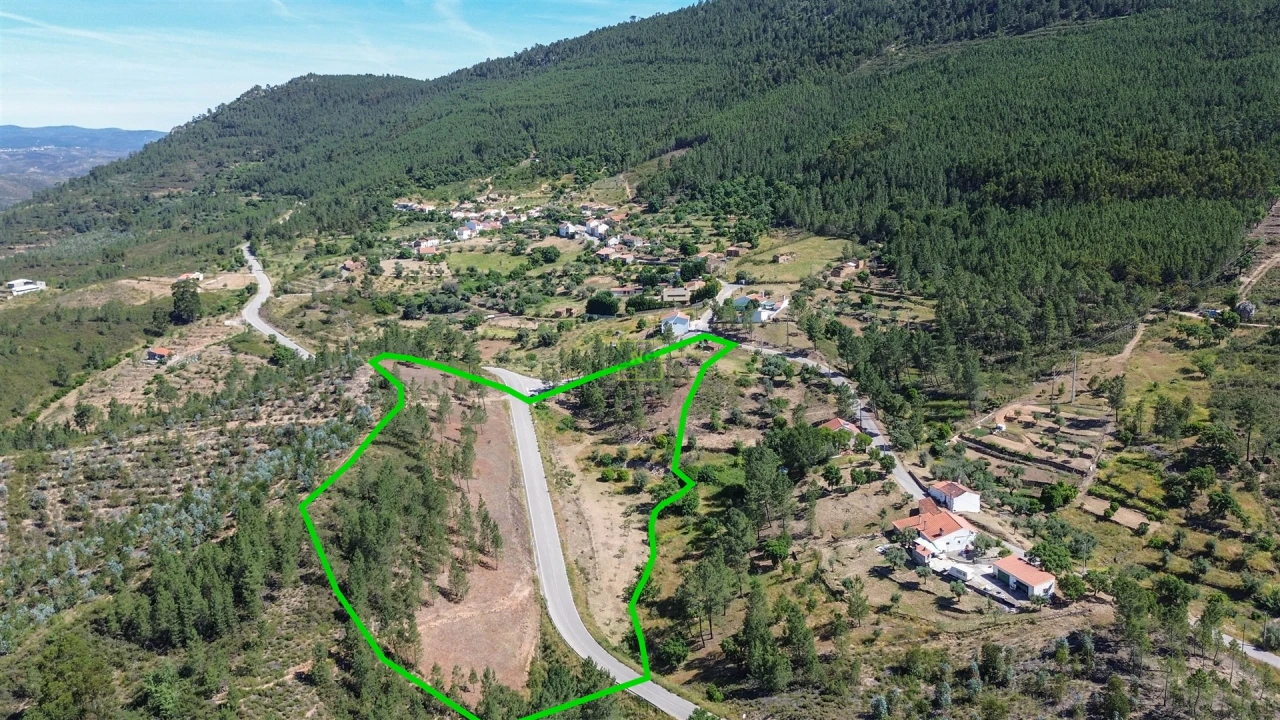 Quinta T0 para Venda em Fratel Foto 12