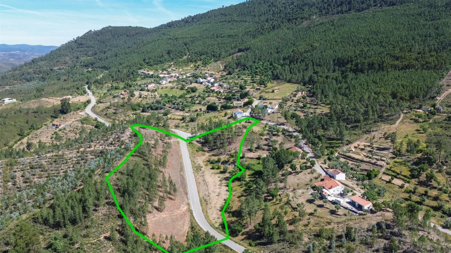 Quinta T0 para Venda em Fratel Foto 12