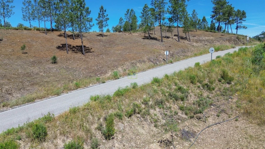 Quinta T0 para Venda em Fratel Foto 25