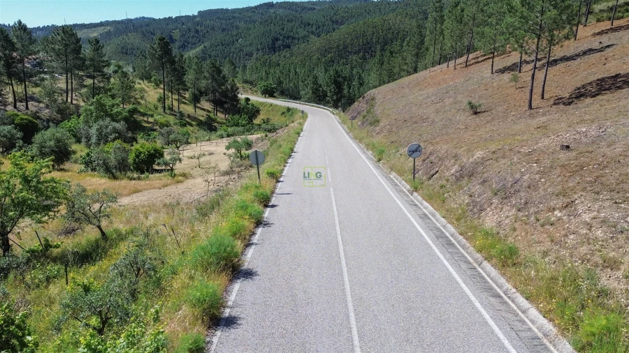 Quinta T0 para Venda em Fratel Foto 15