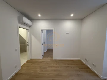 Apartamento T1 para Venda em Buarcos