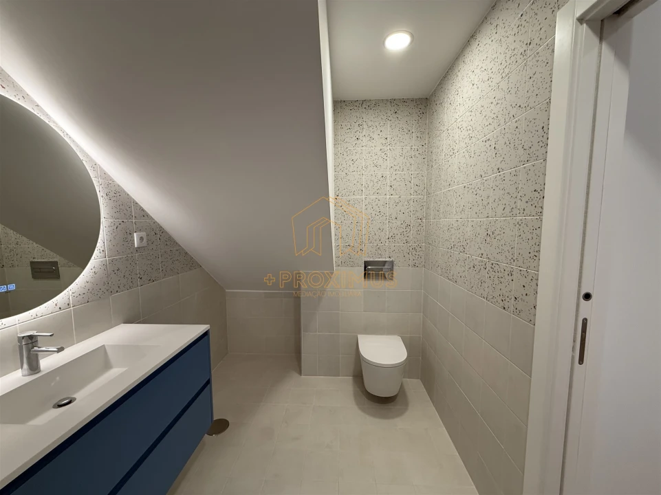 Apartamento T1 para Venda em Buarcos Foto 14