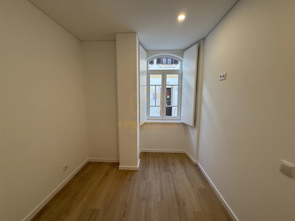 Apartamento T1 para Venda em Buarcos Foto 9