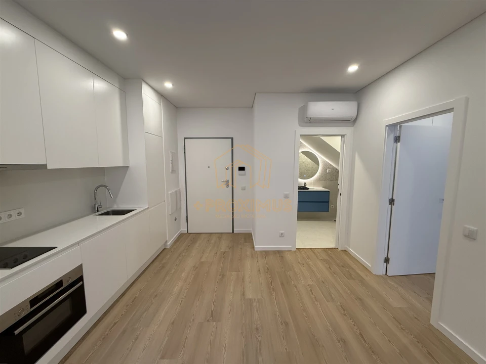 Apartamento T1 para Venda em Buarcos Foto 5