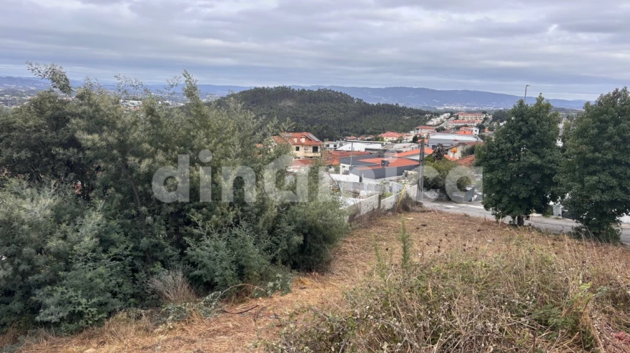 Terreno para Venda em Vila Nova de Famalicão e Calendário Foto 5
