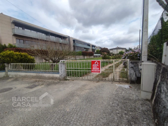 Moradia para Venda em Barcelinhos Foto 5