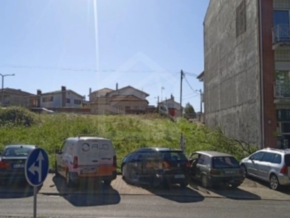 Moradia T4 para Venda em Albergaria-A-Velha e Valmaior Foto 4