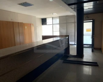 Loja para Venda em Santa Maria de Lamas