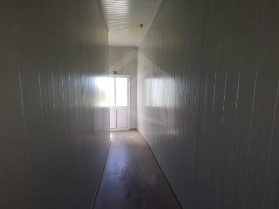 Armazém para Venda em Préstimo e Macieira de Alcoba Foto 17