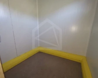 Armazém para Venda em Préstimo e Macieira de Alcoba