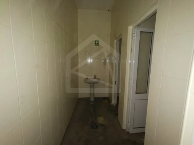 Armazém para Venda em Préstimo e Macieira de Alcoba Foto 7