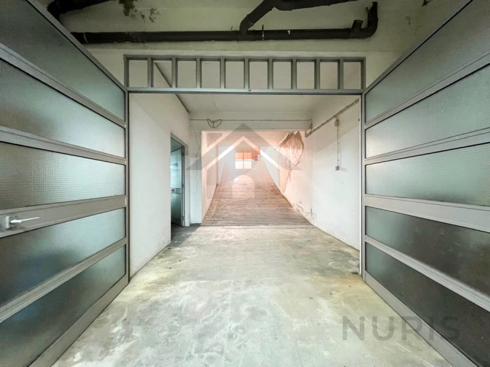 Garagem para Venda em Portimão Foto 7