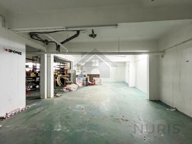 Garagem para Venda em Portimão Foto 1