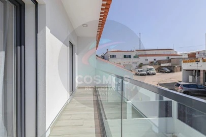 Moradia T3 para Venda em Aljezur