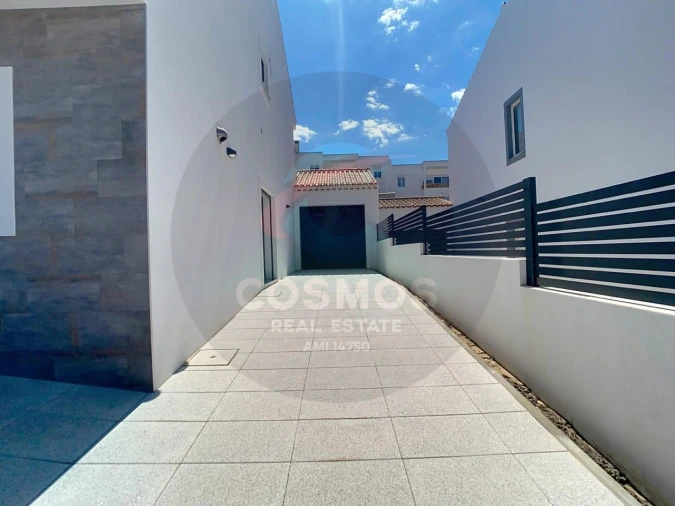 Moradia T3 para Venda em Aljezur Foto 30