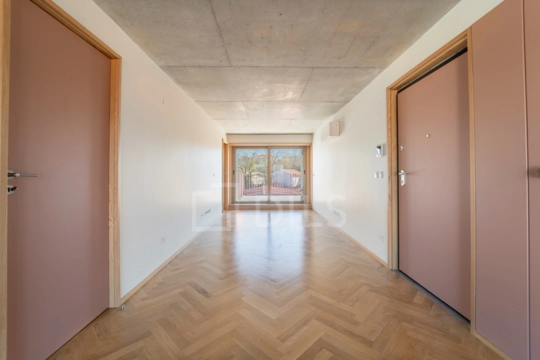 Apartamento T2 para Venda em Cedofeita, Santo Ildefonso, Sé, Miragaia, São Nicolau e Vitória Foto 14