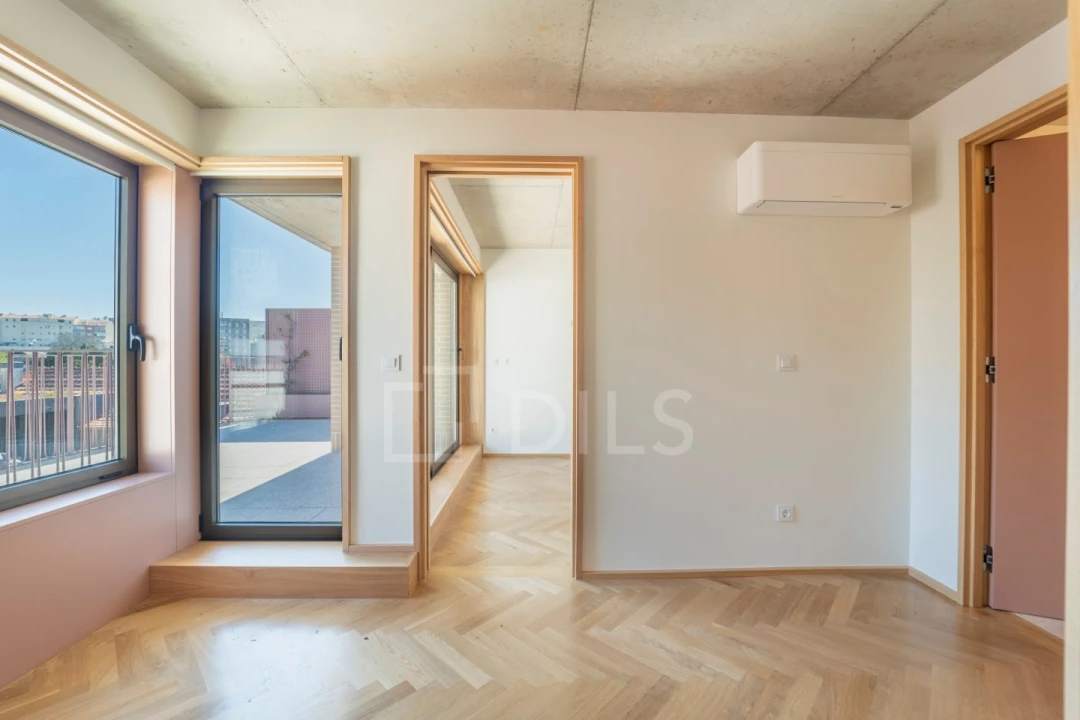 Apartamento T2 para Venda em Cedofeita, Santo Ildefonso, Sé, Miragaia, São Nicolau e Vitória Foto 16