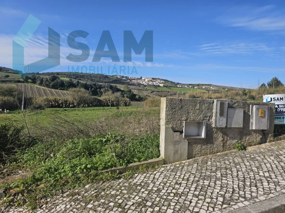 Terreno para Venda em Dois Portos e Runa Foto 10