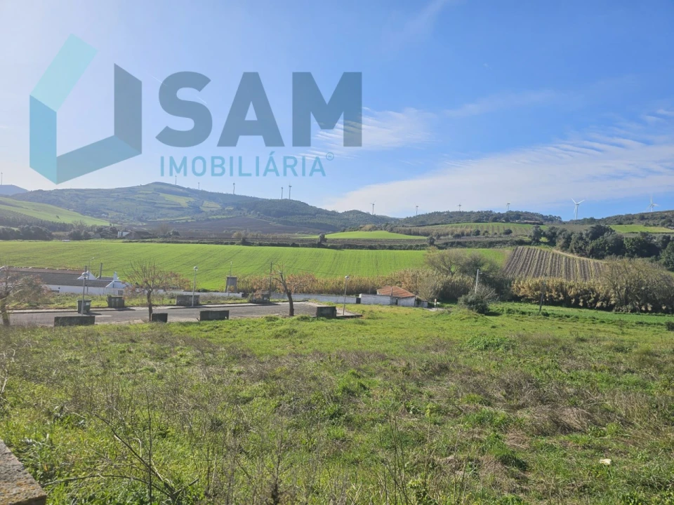 Terreno para Venda em Dois Portos e Runa Foto 21