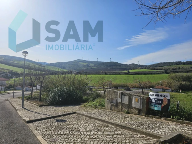 Terreno para Venda em Dois Portos e Runa Foto 4