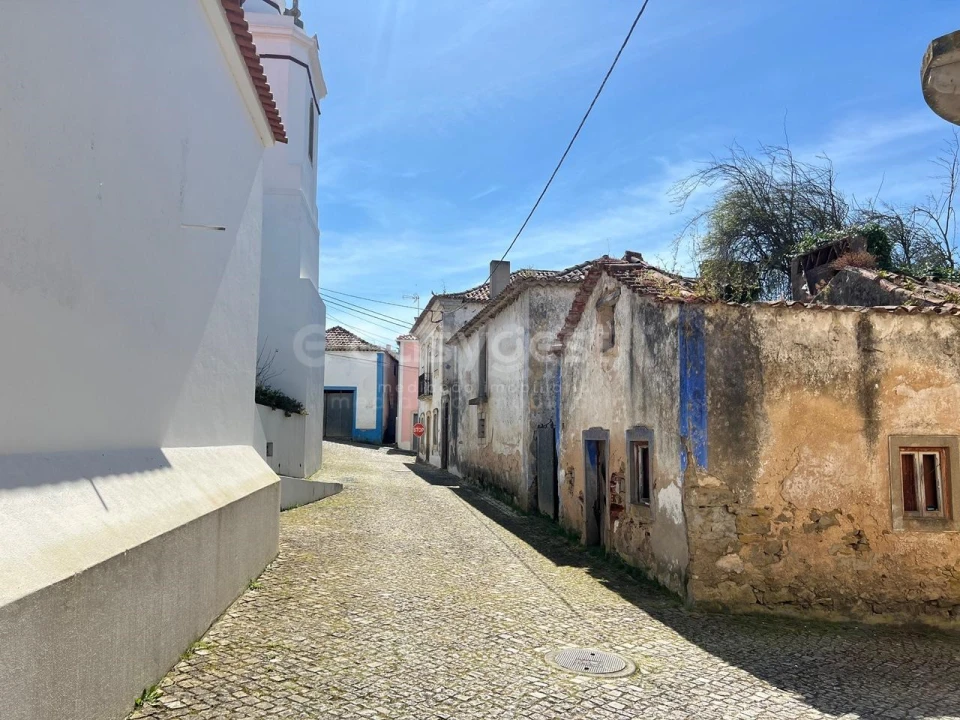 Moradia T2 para Venda em Santa Maria, São Pedro e Sobral da Lagoa Foto 7