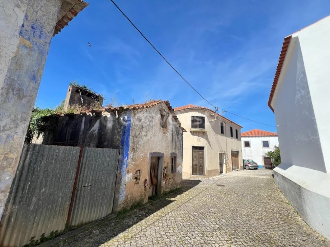Moradia T2 para Venda em Santa Maria, São Pedro e Sobral da Lagoa Foto 6