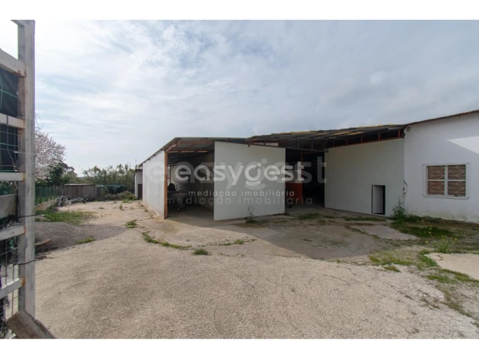 Armazém para Venda em Luz de Tavira e Santo Estêvão Foto 3