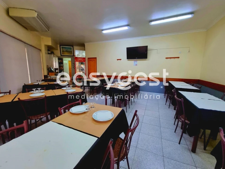 Negócio para Venda em Alfragide Foto 21
