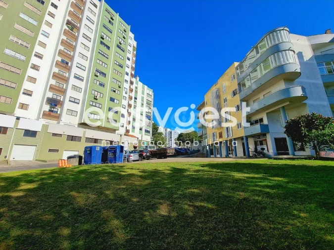 Negócio para Venda em Alfragide Foto 15