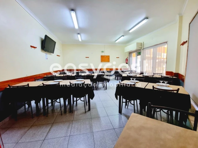 Negócio para Venda em Alfragide Foto 23