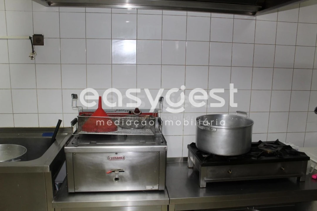 Loja para Venda em Marinha Grande Foto 7