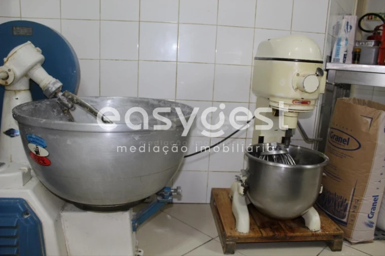 Loja para Venda em Marinha Grande Foto 6