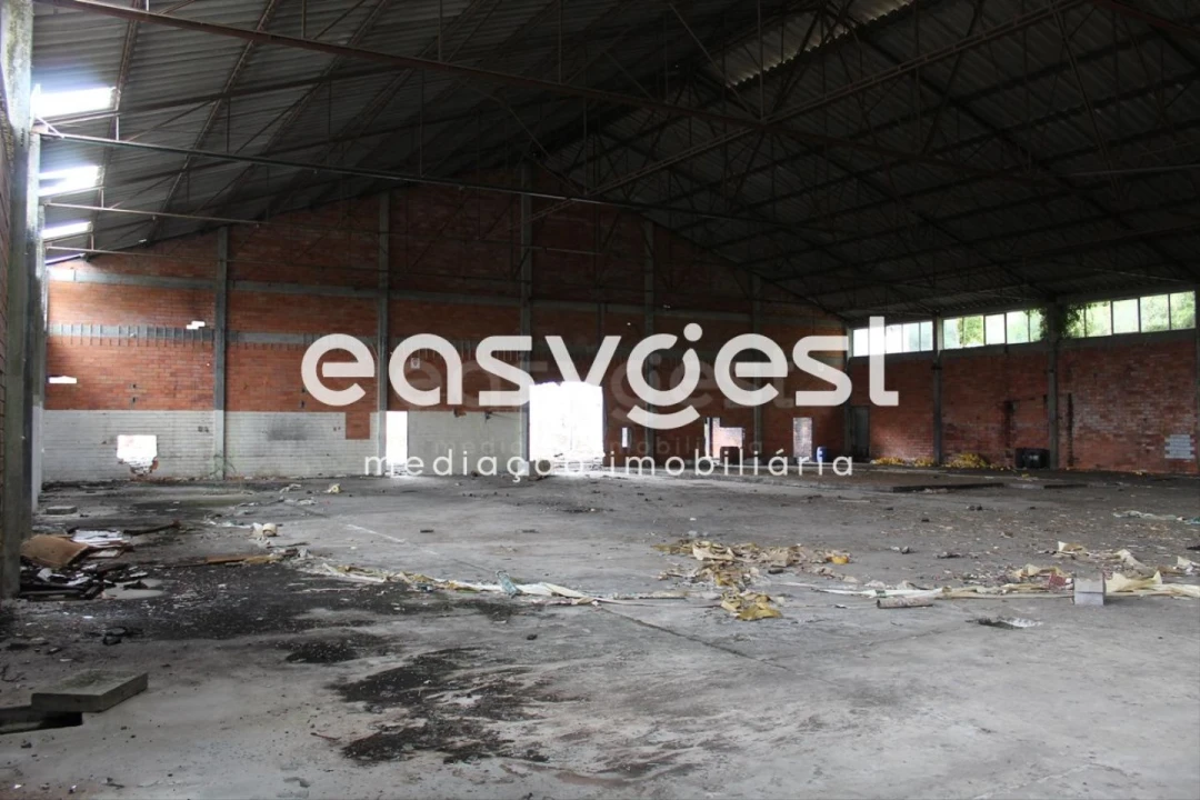 Armazém para Venda em Abrantes (São Vicente e São João) e Alferrarede Foto 10