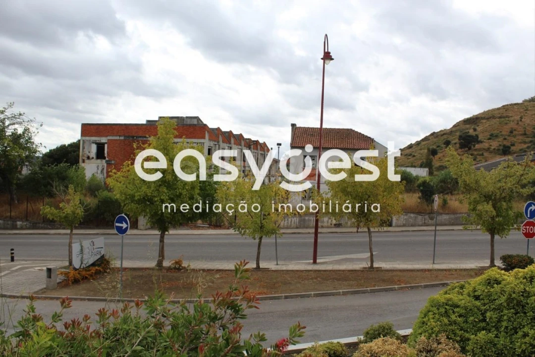 Armazém para Venda em Abrantes (São Vicente e São João) e Alferrarede Foto 14