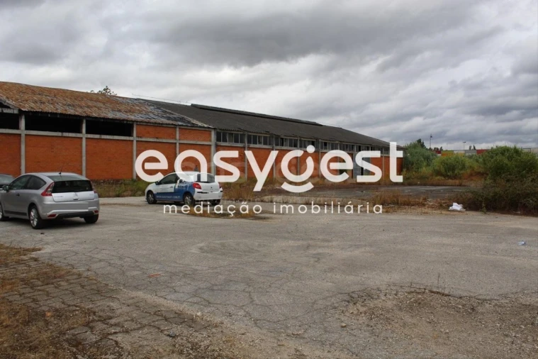 Armazém para Venda em Abrantes (São Vicente e São João) e Alferrarede Foto 6