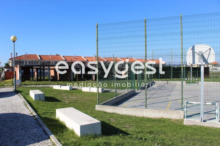 Terreno para Venda em Tornada e Salir do Porto Foto 11