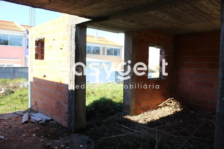 Terreno para Venda em Tornada e Salir do Porto Foto 20