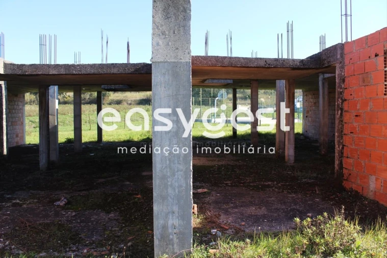 Terreno para Venda em Tornada e Salir do Porto Foto 30