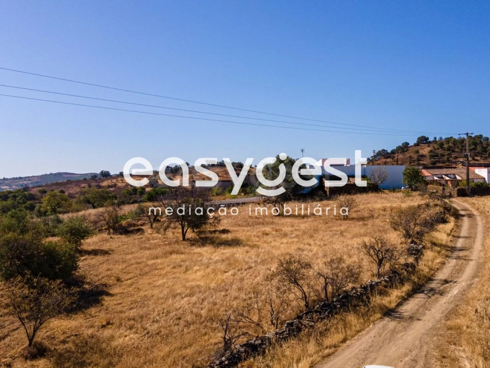 Terreno Misto para Venda em Odeleite Foto 4