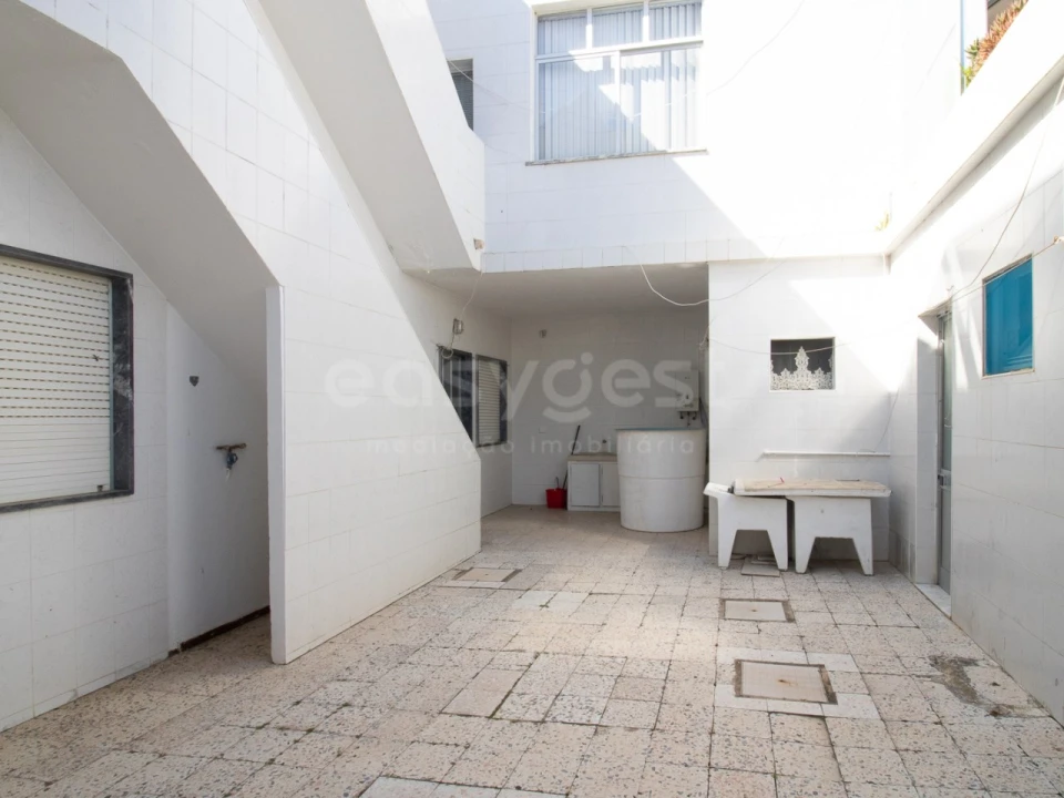 Moradia T7 para Venda em Vila Real de Santo Antonio Foto 40