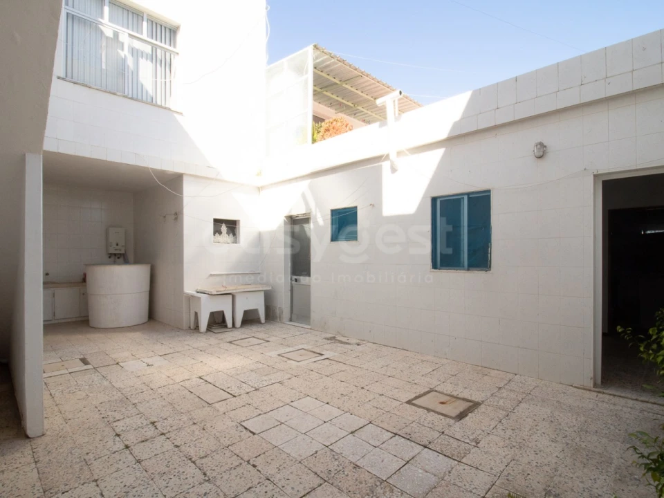 Moradia T7 para Venda em Vila Real de Santo Antonio Foto 45