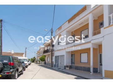 Moradia T7 para Venda em Vila Real de Santo Antonio
