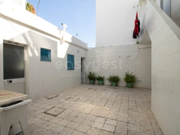 Moradia T7 para Venda em Vila Real de Santo Antonio