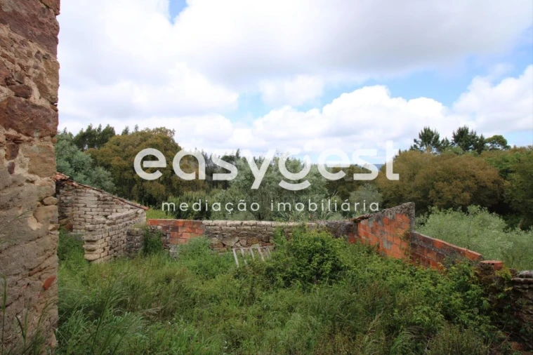 Moradia T3 para Venda em Alvorninha Foto 8