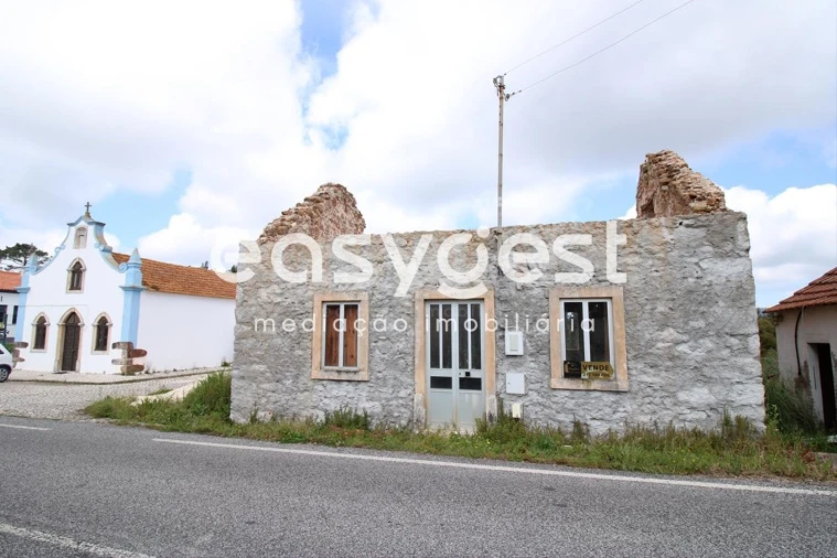 Moradia T3 para Venda em Alvorninha Foto 11